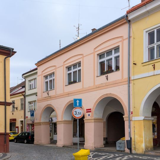 Matyášovský dům, Valdštejnovo náměstí 88