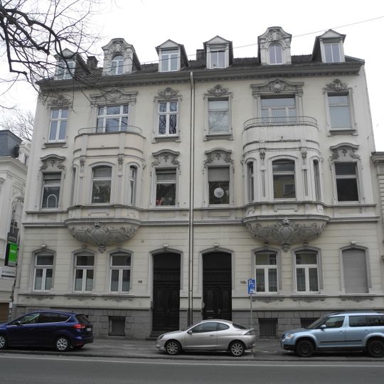 Friedrich-Ebert-Straße 145/145 a