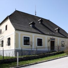 Pfarrhof, Scheuchenstein