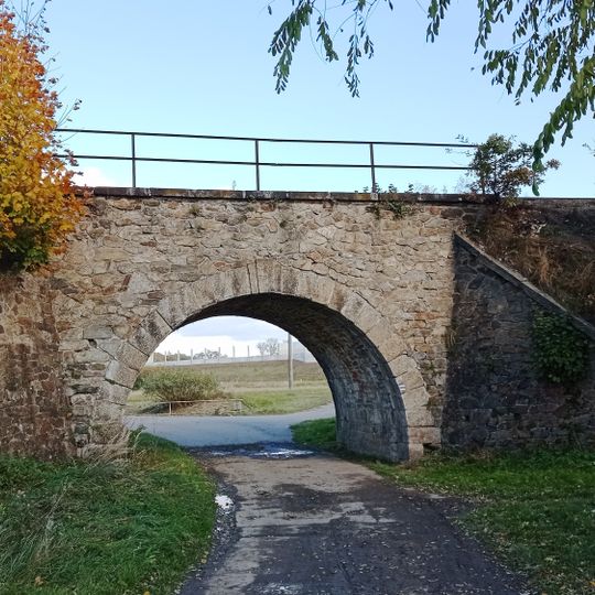 Železniční most přes Tyršovu ulici v Soběslavi