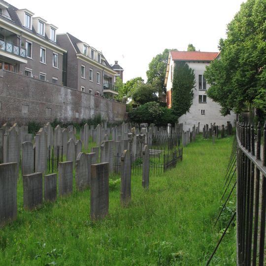 Joodse begraafplaatsen van Wageningen