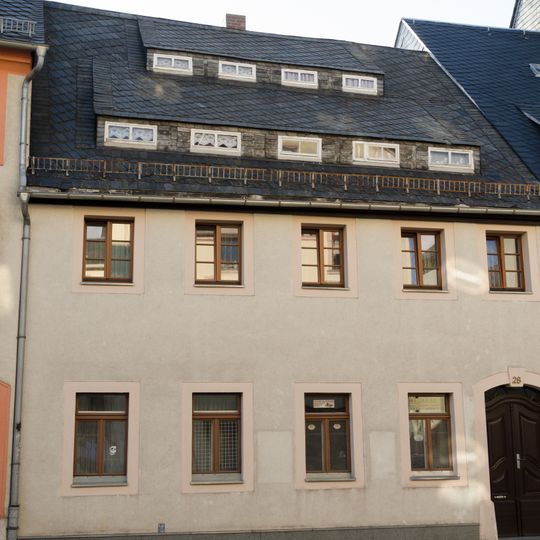 Wohnhaus in geschlossener Bebauung Weberstraße 28