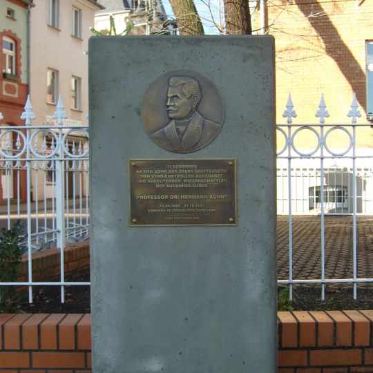 Hermann-Kuhnt-Denkmal in Senftenberg