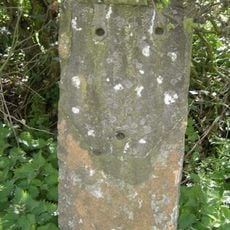 Milestone, between Tinkers Lane & road to West Bourton