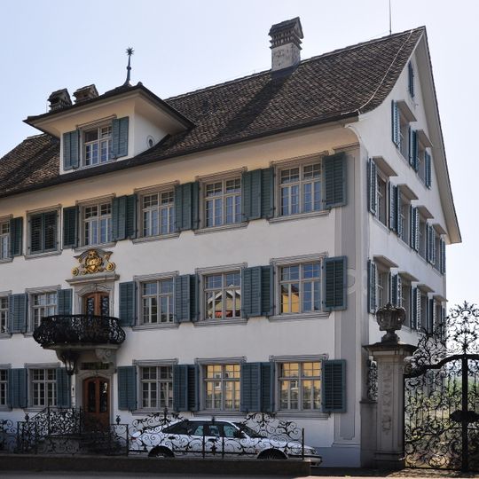 Landsitz Seehof mit Nebengebäuden