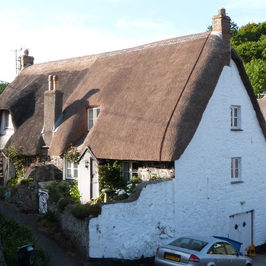 The Kiddlewinck And The Dolphin