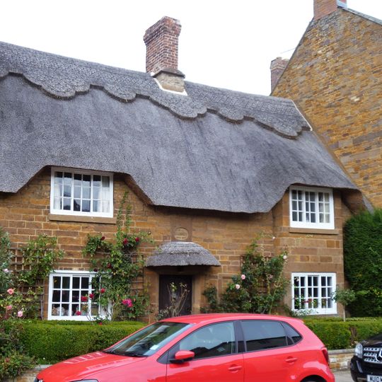 46, High Street West