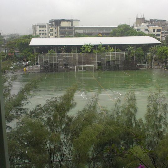 Taweethapisek School