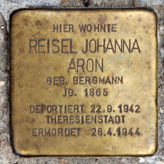 Stolperstein dedicated to Reisel Johanna Aron