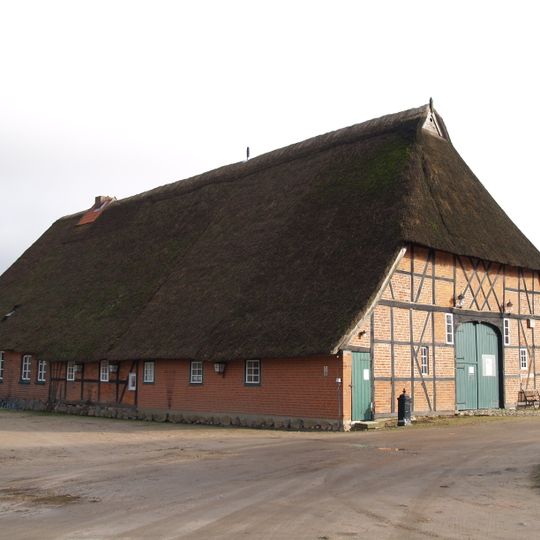 Hauptstraße 5, Fachhallenhaus