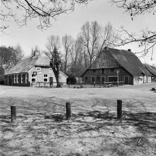 De Weijert 2, Dwingeloo