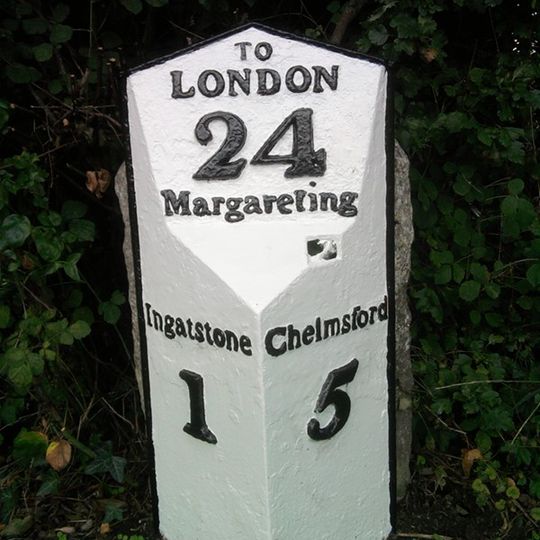Milestone And Cover Plate 45 Metres South West Of Ivy Cottage