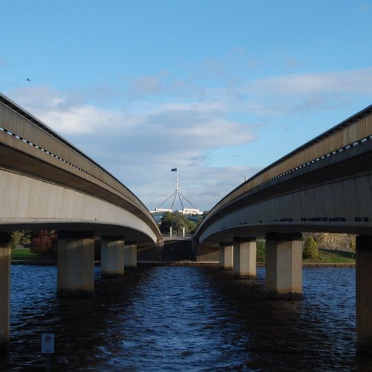 Commonwealth Avenue Bridge