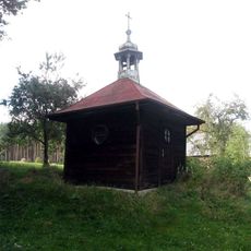 Kaple západně od Radějova