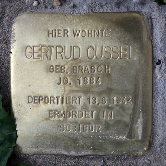 Stolperstein dedicated to Gertrud Cussel
