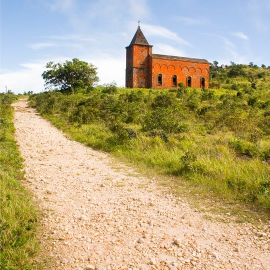 Iglesia del monte Bokor