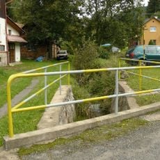 Most přes potůček ve Stříbrné u čp. 532