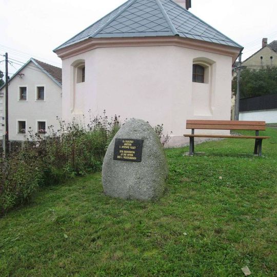 Pomník padlým v Otročíně