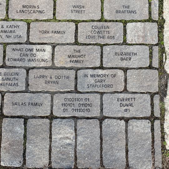 Banco, obra de arte, estátua