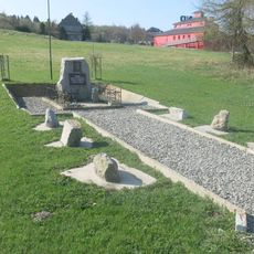 Pomník padlým ochráncům československých státních hranic v Cínovci