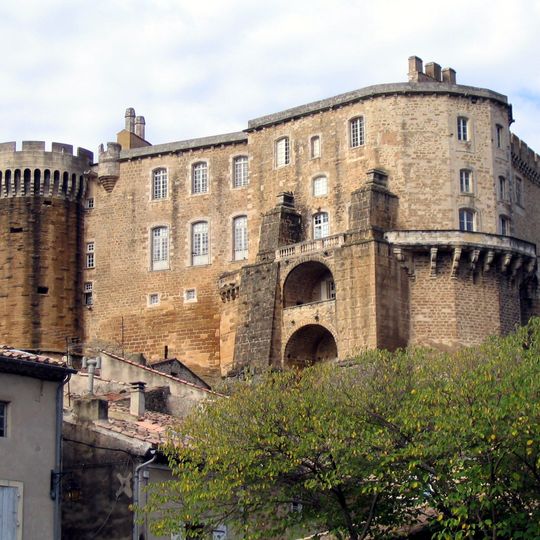 Castillo de Suze-la-Rousse