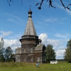 Church of the Presentation of Christ and Saint Michael (Krasnaya Lyaga)