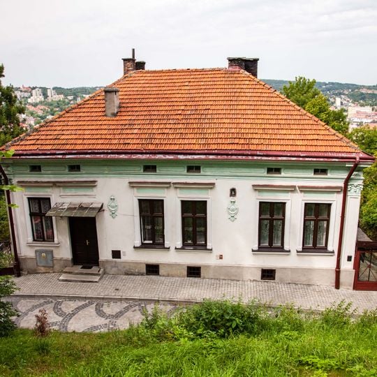 Królowej Jadwigi 10