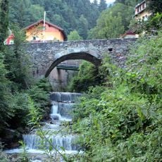 Steingewölbebrücke