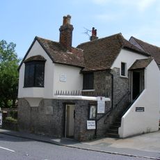 The Court House And Wallby