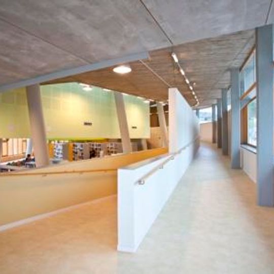 Biblioteca de Sant Fruitós de Bages