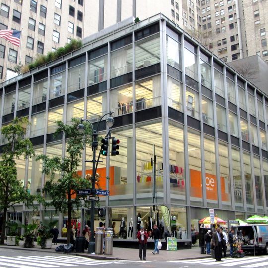 Manufacturers Hanover Trust Branch Bank