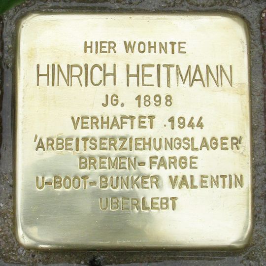Stolperstein en memoria de Hinrich Heitmann