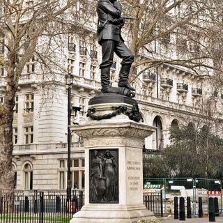 Statue of Charles George Gordon