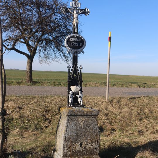 Kříž u Hajského rybníka