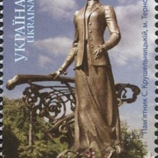 Statue of Solomiya Krushelnytska in Ternopil