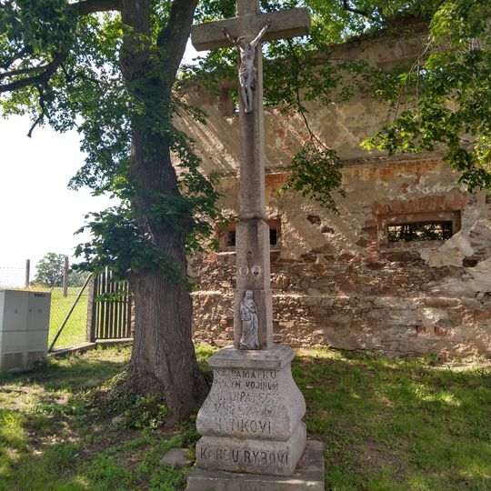 Křížek ve Dvorcích u sýpky