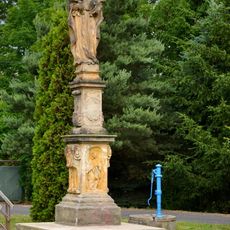 Statue of Saint Anne