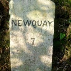 Milestone 120M Nw Of Halloon Crossing Cottage