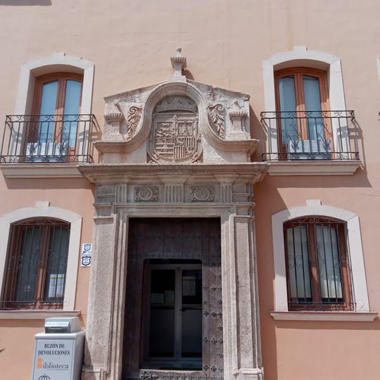 Portada del Palacio de Boleas