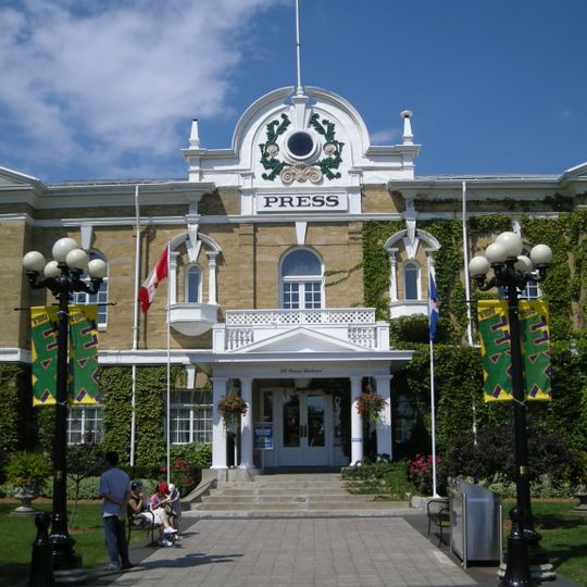 Gouinlock Buildings / Early Exhibition Buildings