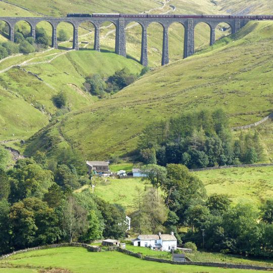 Arten Gill viaduct