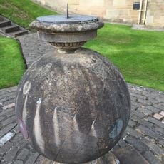 University Of Glasgow, Gilmorehill Campus, South Terrace, Lord Kelvin's Sundial