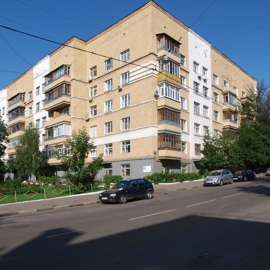 Большая Почтовая улица 18/20 корпус 2, Жилой дом