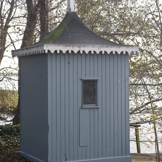 Hof van Moerkerken: badhuisje