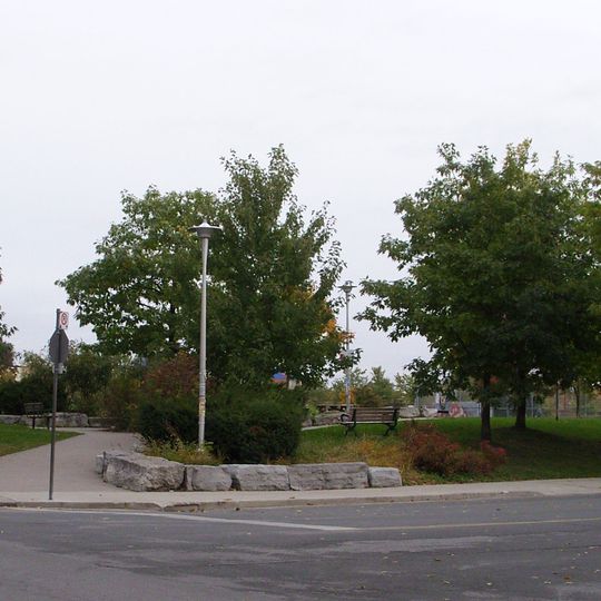 Sorauren Avenue Park