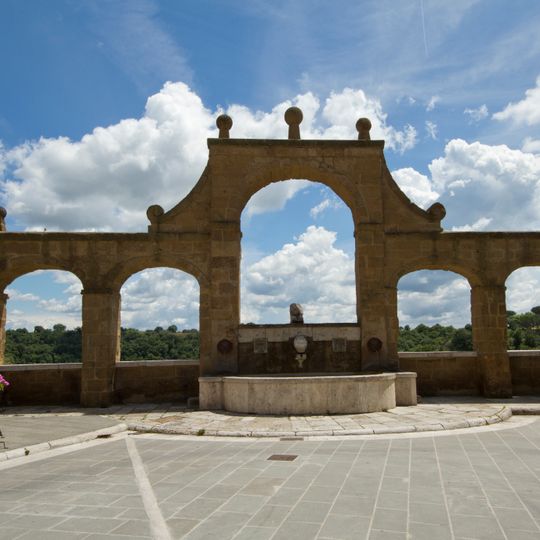 Fontana delle Sette cannelle