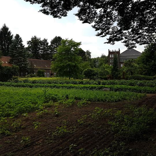 Sint-Michaëlklooster: kloostertuin