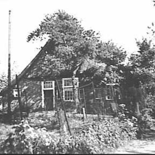 Middenwolderweg 5, Staphorst