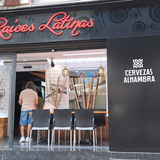 Restaurant Raíces Latinas