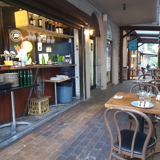 Via Napoli Pizzeria - Lane Cove